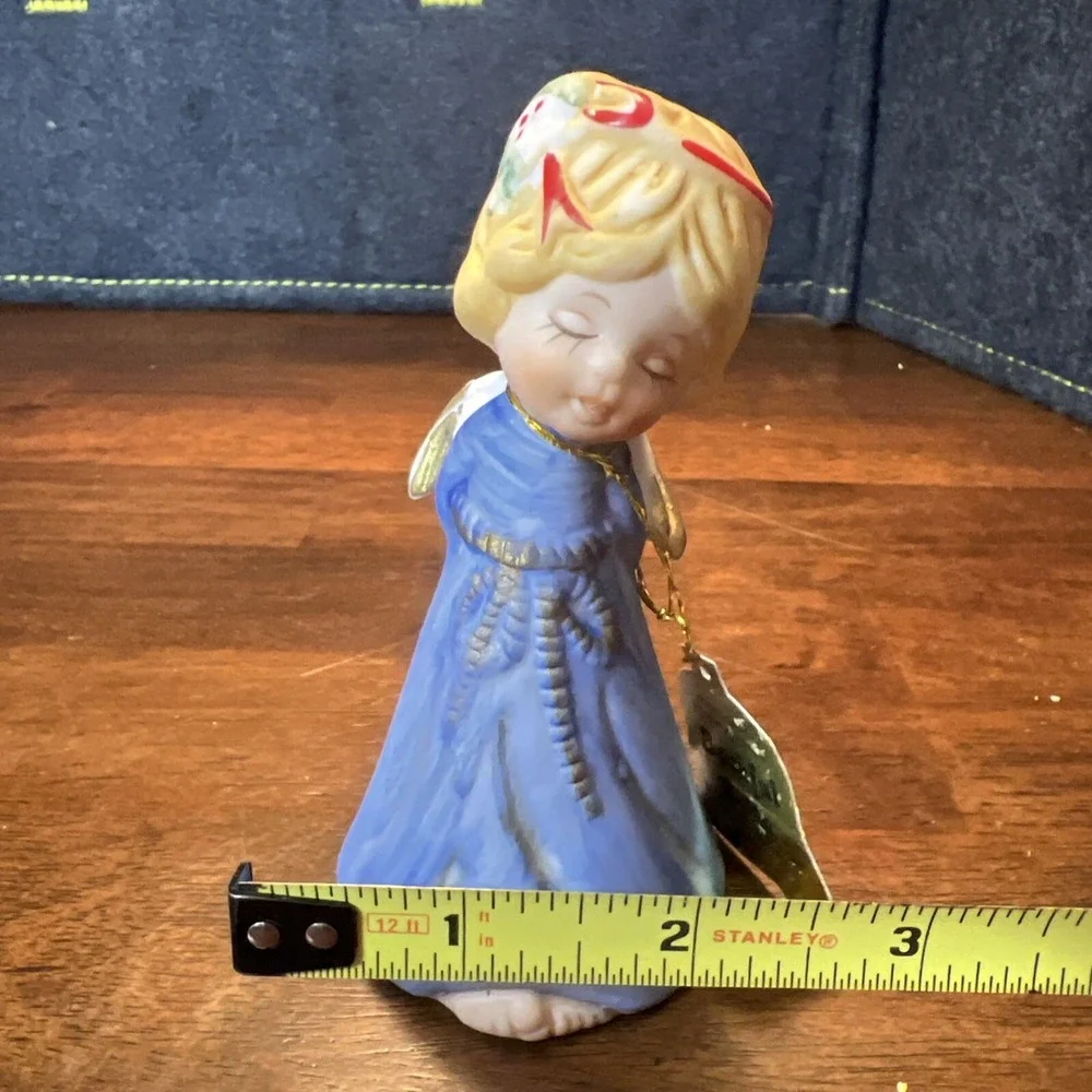 Angel‎ Bell,Bashful Belle, JASCO, Porcelain, Vintage, Christmas, W/Tag, 1978 box